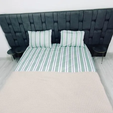 Edelweiss Luxury Apartment *
